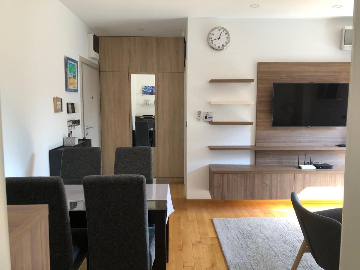 Modern 1 Bed Apartment, Near Shopping Mall Stadion Belgrad Exteriör bild